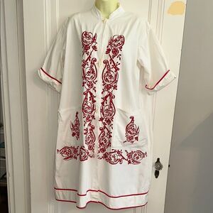 Vintage 60s Asian Inspired White Cotton Robe or House Coat with Red Embroidery
